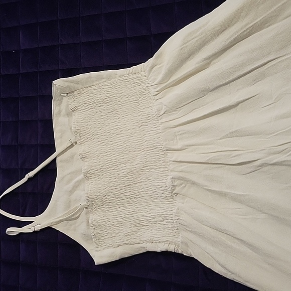 Elegant Cream One-Shoulder Jumpsuit NWOT - Picture 15 of 16